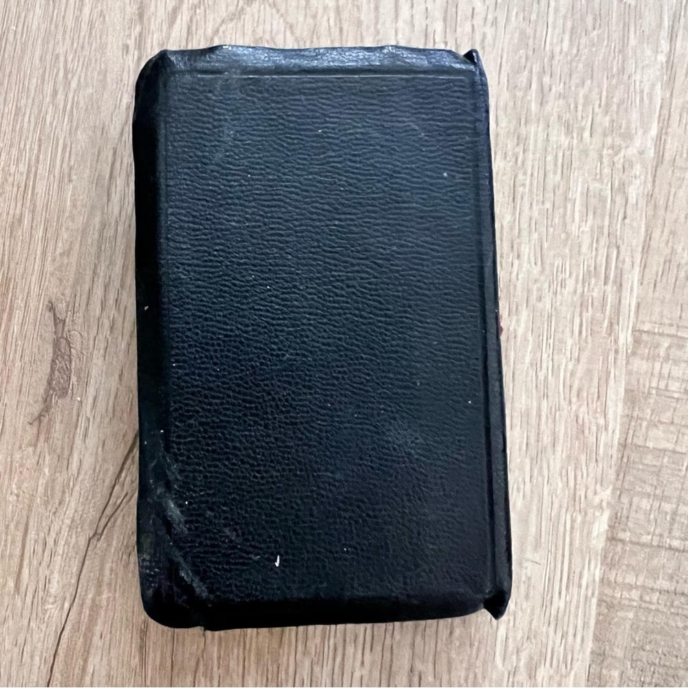 1957 NEW TESTAMENT & PSALMS PROVERBS Pocket Bible by National Gideon's KJV - Picture 2 of 7